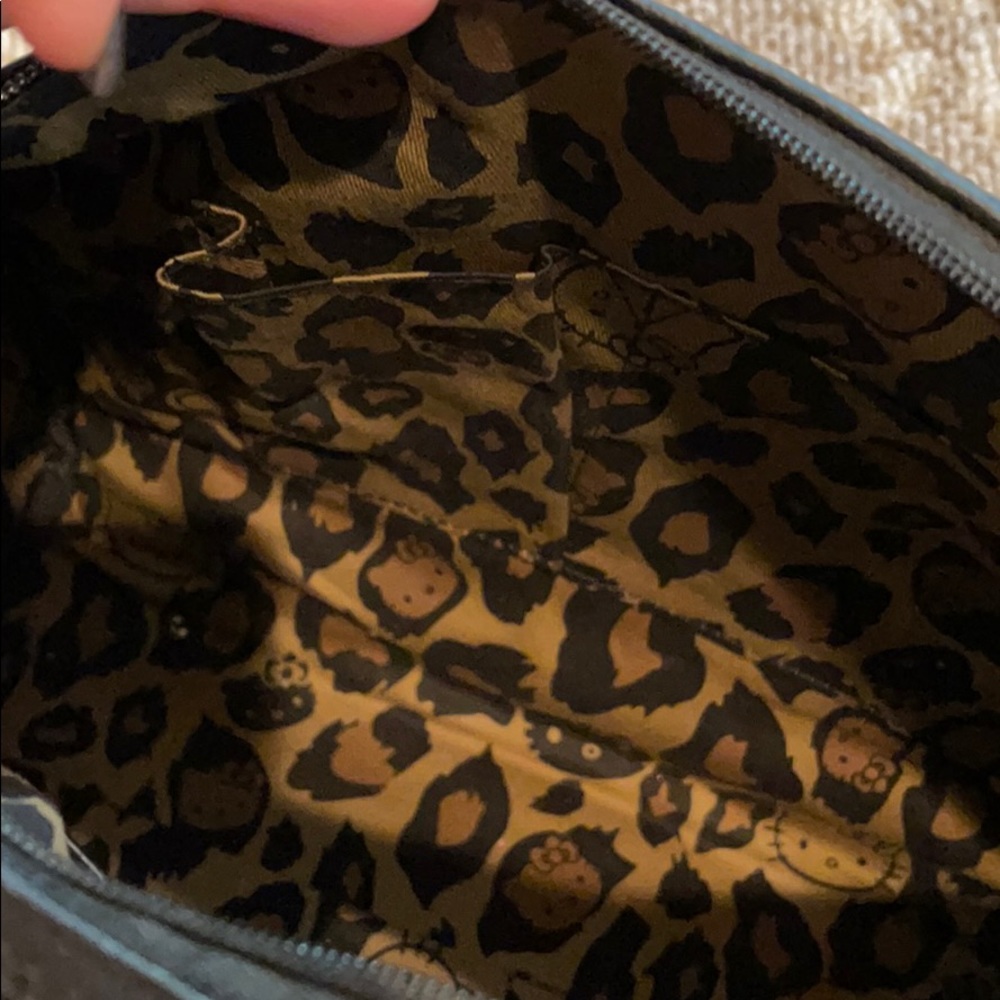Hello Kitty Black Embossed Handbag - Picture 3 of 5